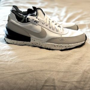 Men’s Nike Shoe